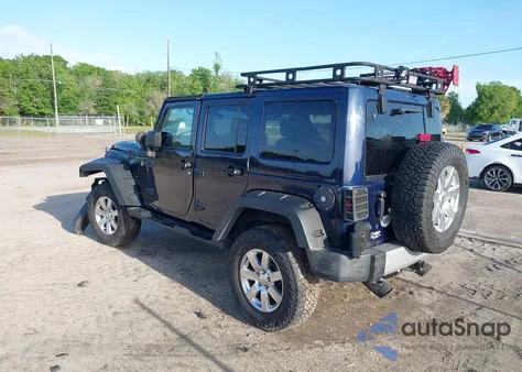 2013 Jeep Wrangler Unlimited Sahara z USA, uszkodzony, nr VIN 1C4BJWEG9DL501472